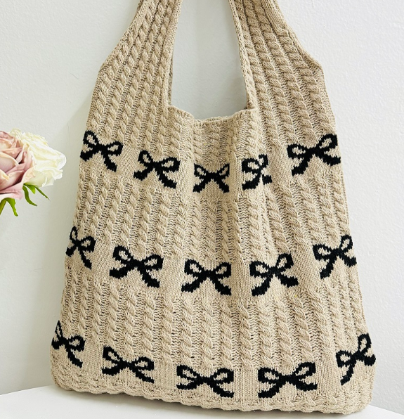 Bow Crochet Bag