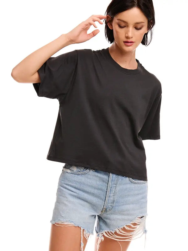 Every Girls Basic Cropped Tee